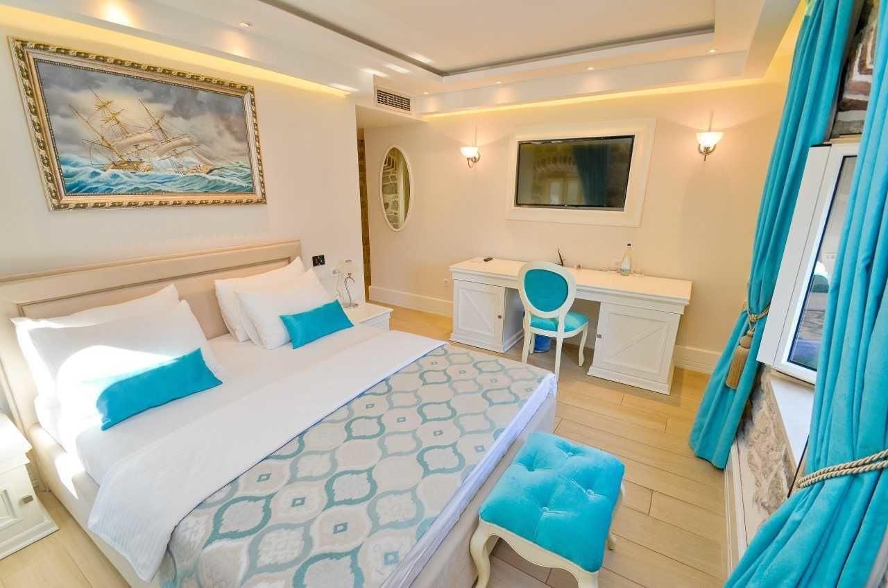 Hotel Libertas Котор Екстериор снимка