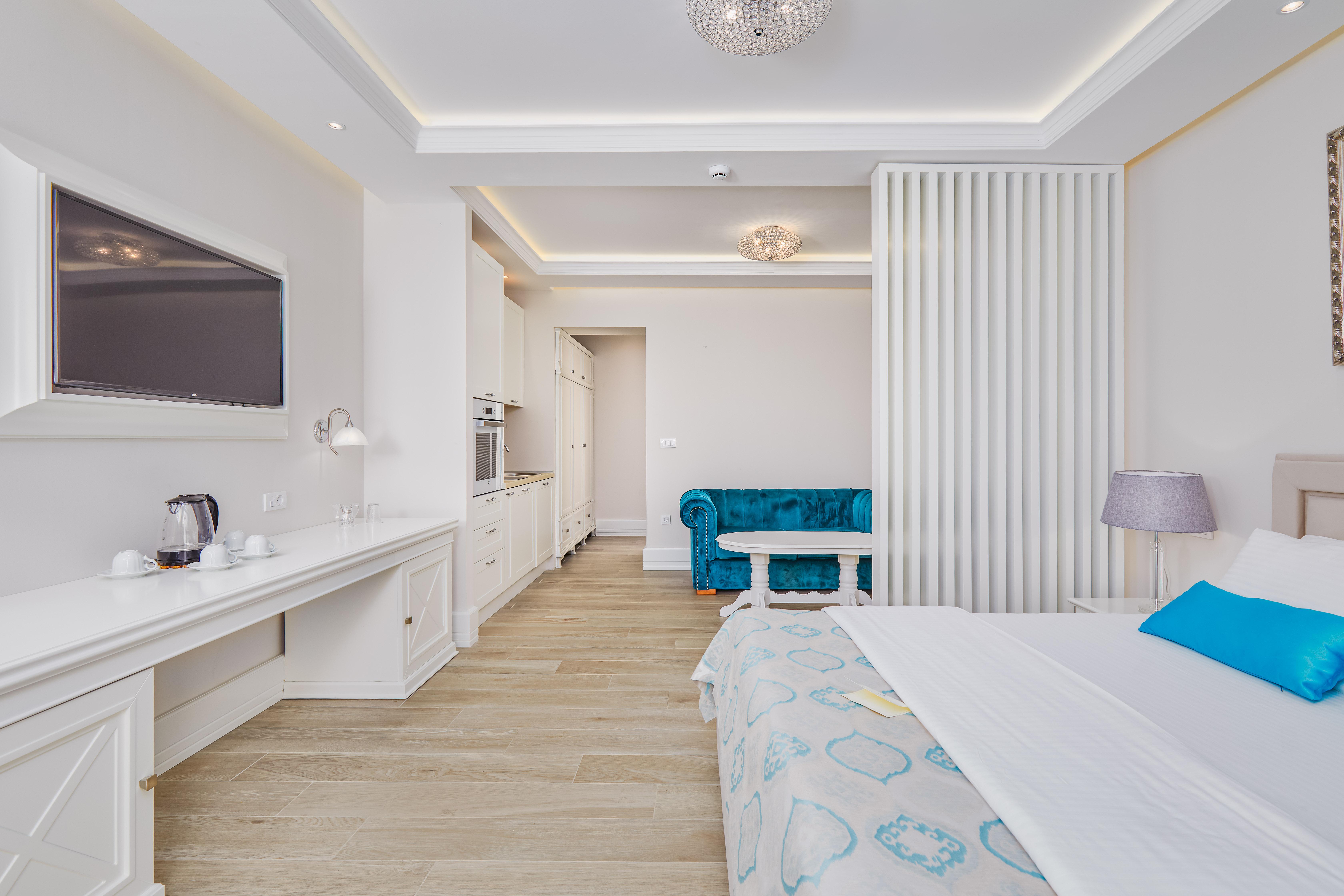 Hotel Libertas Котор Екстериор снимка