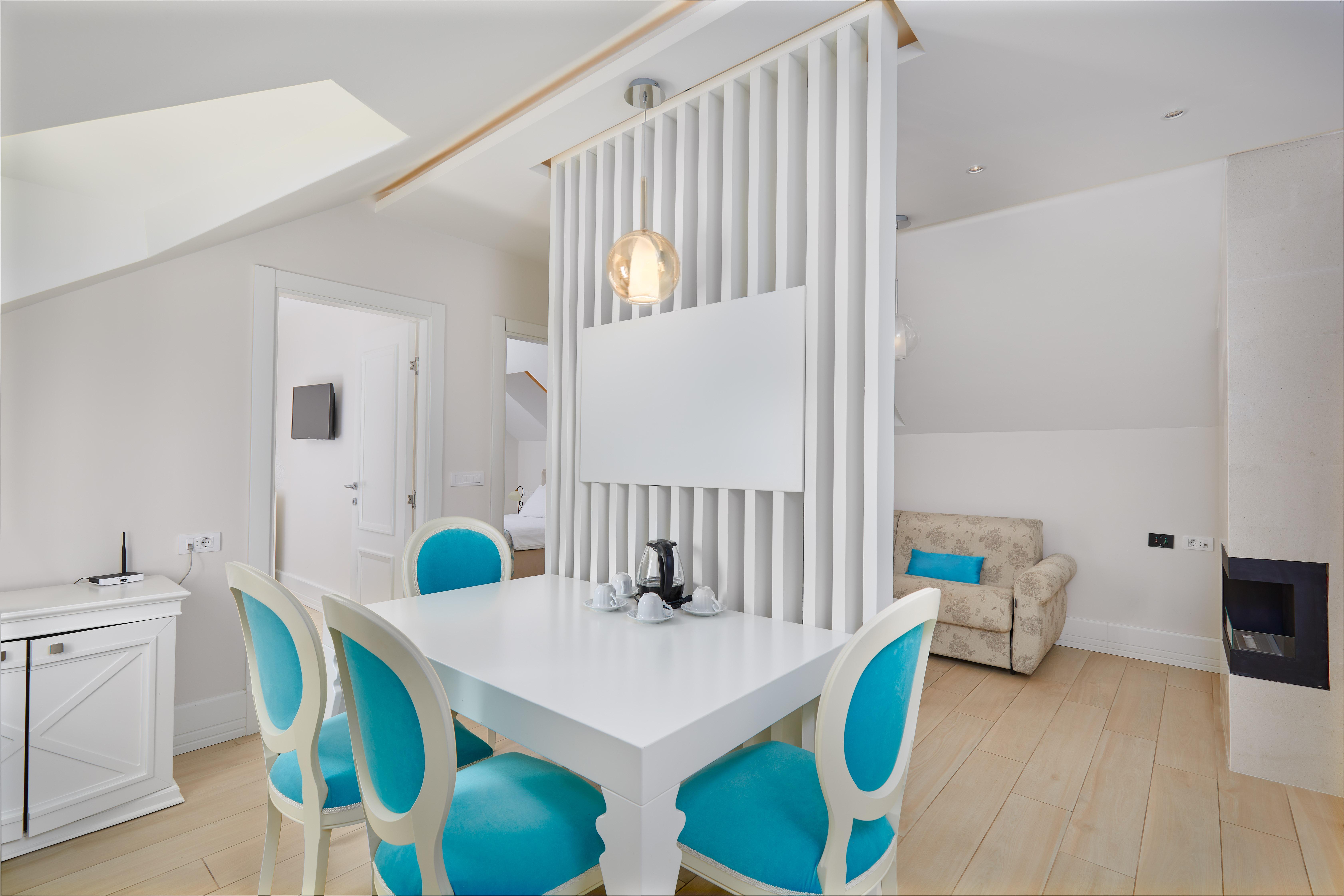 Hotel Libertas Котор Екстериор снимка